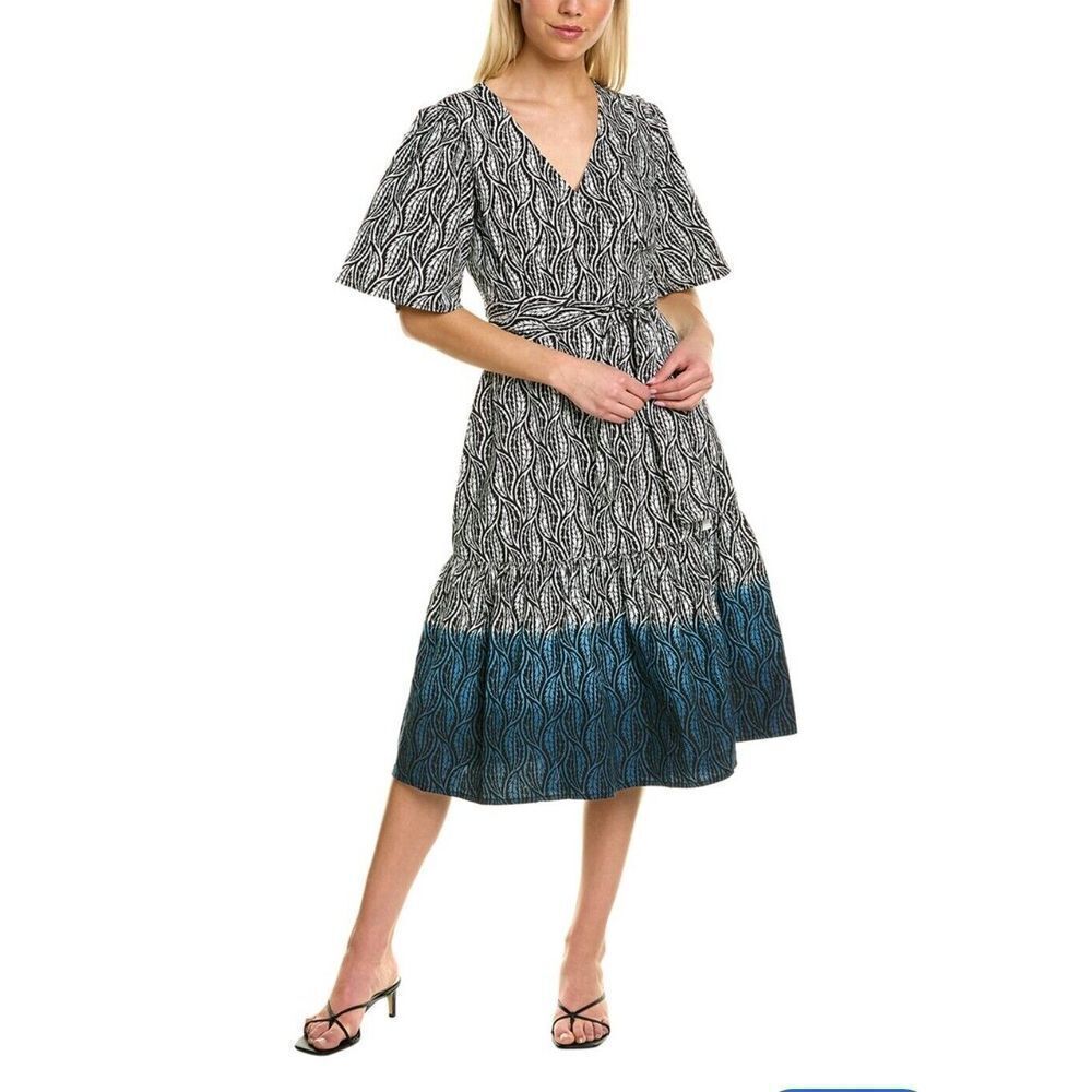 Elegant Black and Blue Patterned Dress